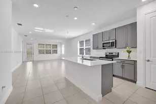 4242 Rosa Dr, Deerfield Beach, FL 33064 - Photo 8