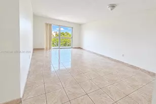 7732 Camino Real, Miami, FL 33143 - Photo 10