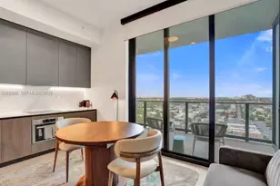 580 72nd St, Miami Beach, FL 33141 - Photo 4