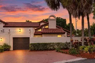 7820 SW 89th Ln, Miami, FL 33156 - Photo 2
