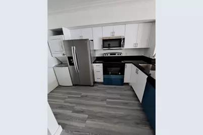 5085 NW 7th St #403, Miami, FL 33126 - Photo 4