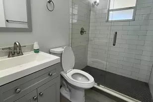 991 E 20th St, Hialeah, FL 33013 - Photo 10