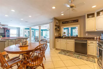 9761 SW 123rd St, Miami, FL 33176 - Photo 20