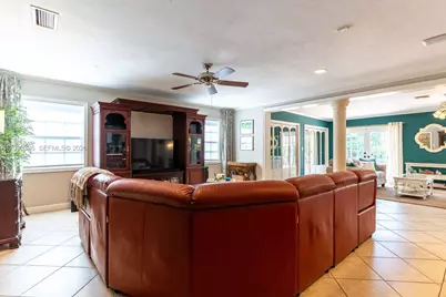 9761 SW 123rd St, Miami, FL 33176 - Photo 6