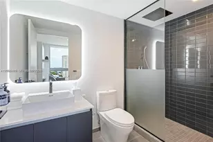 227 NE 2nd St, Miami, FL 33132 - Photo 8