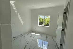 19527 SW 325th Ln, Homestead, FL 33030 - Photo 8