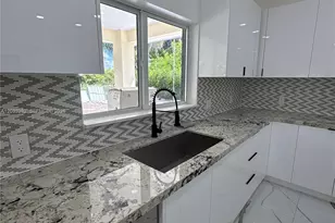 19527 SW 325th Ln, Homestead, FL 33030 - Photo 18