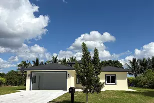 19527 SW 325th Ln, Homestead, FL 33030 - Photo 1