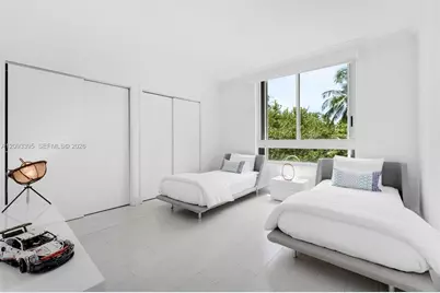 781 Crandon Blvd #401, Key Biscayne, FL 33149 - Photo 20