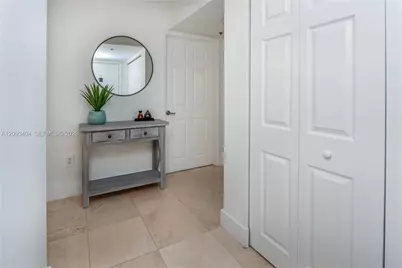19555 E Country Club Dr #8202, Aventura, FL 33180 - Photo 12