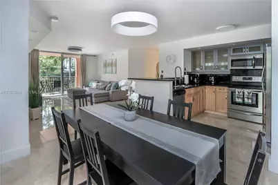 19555 E Country Club Dr #8202, Aventura, FL 33180 - Photo 8