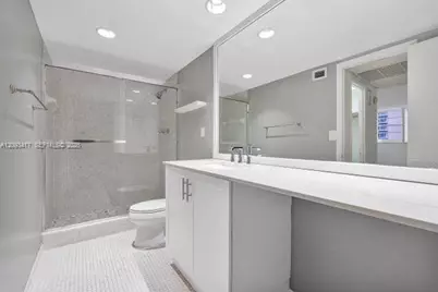90 Edgewater Dr #514, Coral Gables, FL 33133 - Photo 8
