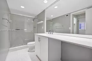 90 Edgewater Dr, Coral Gables, FL 33133 - Photo 8