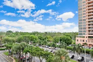 90 Edgewater Dr, Coral Gables, FL 33133 - Photo 10