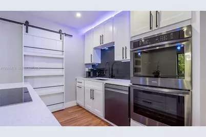 817 NW 17th St, Fort Lauderdale, FL 33311 - Photo 6