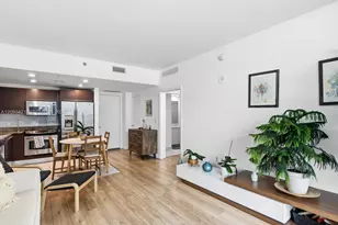 950 Brickell Bay Dr, Miami, FL 33131 - Photo 10