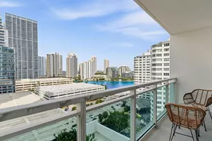 950 Brickell Bay Dr, Miami, FL 33131 - Photo 20