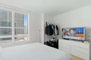 950 Brickell Bay Dr, Miami, FL 33131 - Photo 14