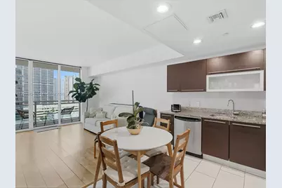 950 Brickell Bay Dr #1208, Miami, FL 33131 - Photo 4