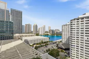 950 Brickell Bay Dr, Miami, FL 33131 - Photo 22