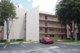 13715 Kendale Lakes Cir, Miami, FL 33183 - Photo 1