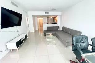 253 NE 2nd St, Miami, FL 33132 - Photo 8