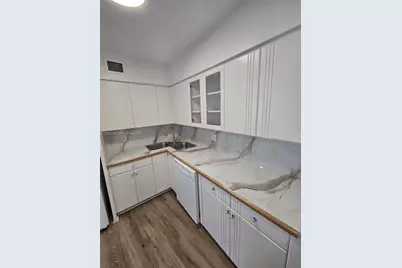900 Bay Dr #721, Miami Beach, FL 33141 - Photo 8