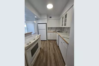 900 Bay Dr #721, Miami Beach, FL 33141 - Photo 10