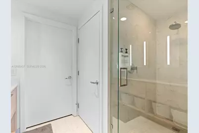 16385 Biscayne Blvd #3103, North Miami Beach, FL 33160 - Photo 36