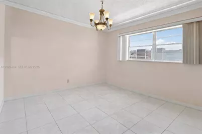 610 NE 12th Ave #602, Hallandale Beach, FL 33009 - Photo 18