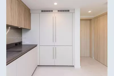 1000 Brickell Plz #4104, Miami, FL 33131 - Photo 14
