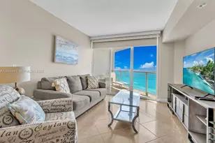 16699 Collins Ave, Sunny Isles Beach, FL 33160 - Photo 10