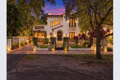 421 Sarto Ave, Coral Gables, FL 33134 - Photo 2