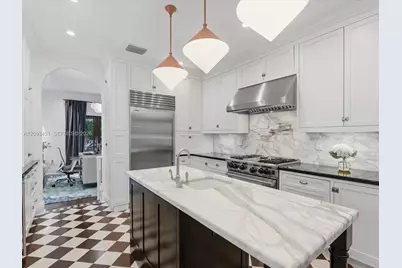421 Sarto Ave, Coral Gables, FL 33134 - Photo 24