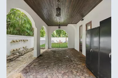 421 Sarto Ave, Coral Gables, FL 33134 - Photo 8
