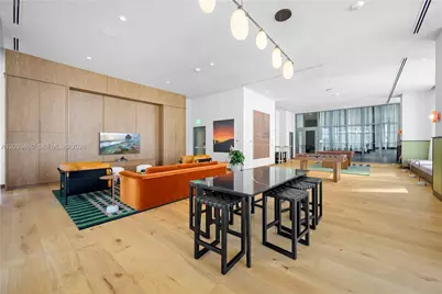 11 NE 6th St #1111, Miami, FL 33132 - Photo 12