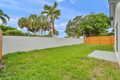 16 Gables Blvd, Weston, FL 33326 - Photo 40