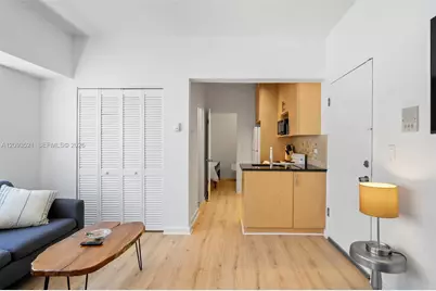 227 1st St #6, Miami Beach, FL 33139 - Photo 4