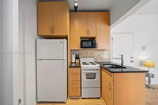 227 1st St, Miami Beach, FL 33139 - Photo 6