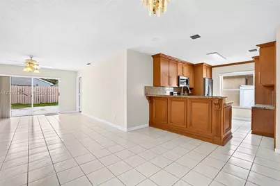 17736 SW 27th Ct, Miramar, FL 33029 - Photo 8