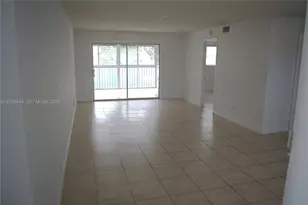 2640 SE 19th Ct, Homestead, FL 33035 - Photo 6