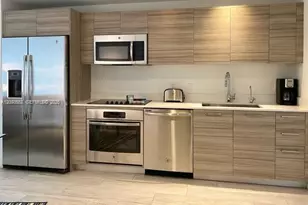 121 NE 34th St, Miami, FL 33137 - Photo 2