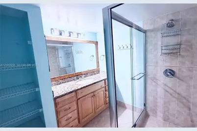 6800 Cypress Rd #401, Plantation, FL 33317 - Photo 16