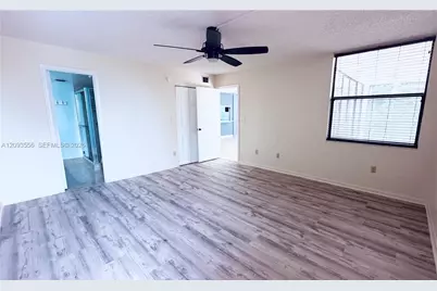 6800 Cypress Rd #401, Plantation, FL 33317 - Photo 14