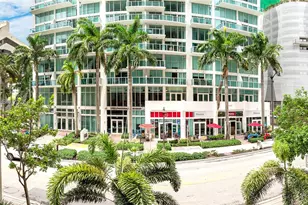31 SE 6th St, Miami, FL 33131 - Photo 12
