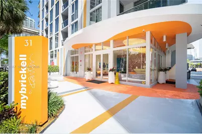 31 SE 6th St #304, Miami, FL 33131 - Photo 20