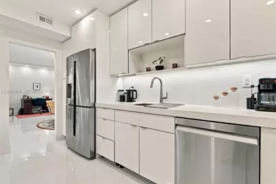 10185 Collins Ave #506, Bal Harbour, FL 33154 - Photo 14