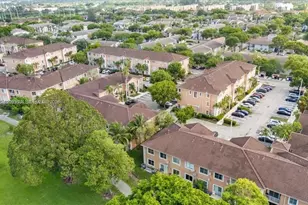 7050 NW 177th St, Hialeah, FL 33015 - Photo 20