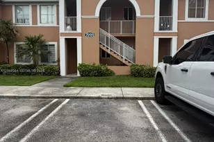 7050 NW 177th St, Hialeah, FL 33015 - Photo 22