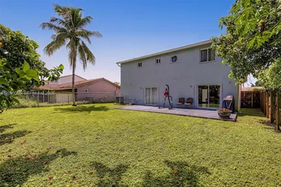 18047 SW 154th Ct, Miami, FL 33187 - Photo 24